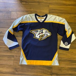 Koho Nashville Preditors Men's Hockey Jersey Sz M
